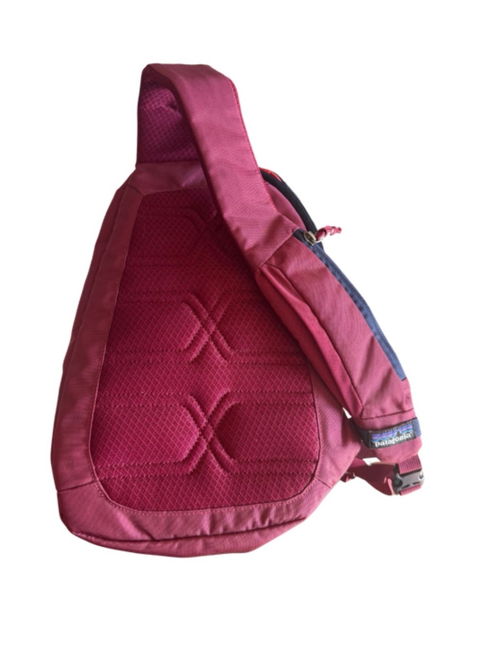 Patagonia Atom Sling 8L Backpack Red Maroon Sling Bag Hiking Travel Daily - Picture 2 of 2